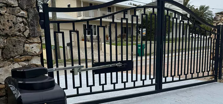 Swing Gate Opener with Keypad Lenoir